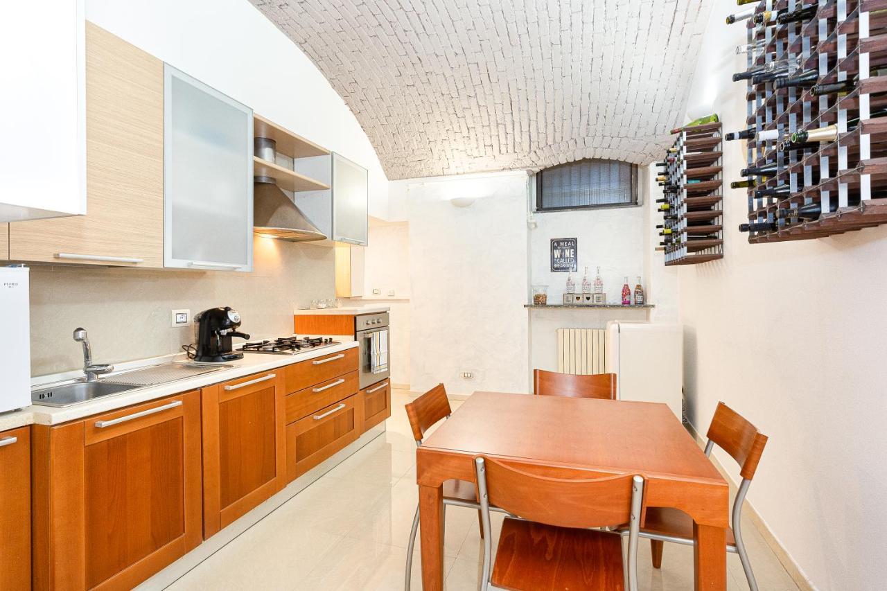 La Cantinetta Di Milano - The Wine Cave In Milan, Huge 110Sqm Apartment Next To Central Station Exteriör bild