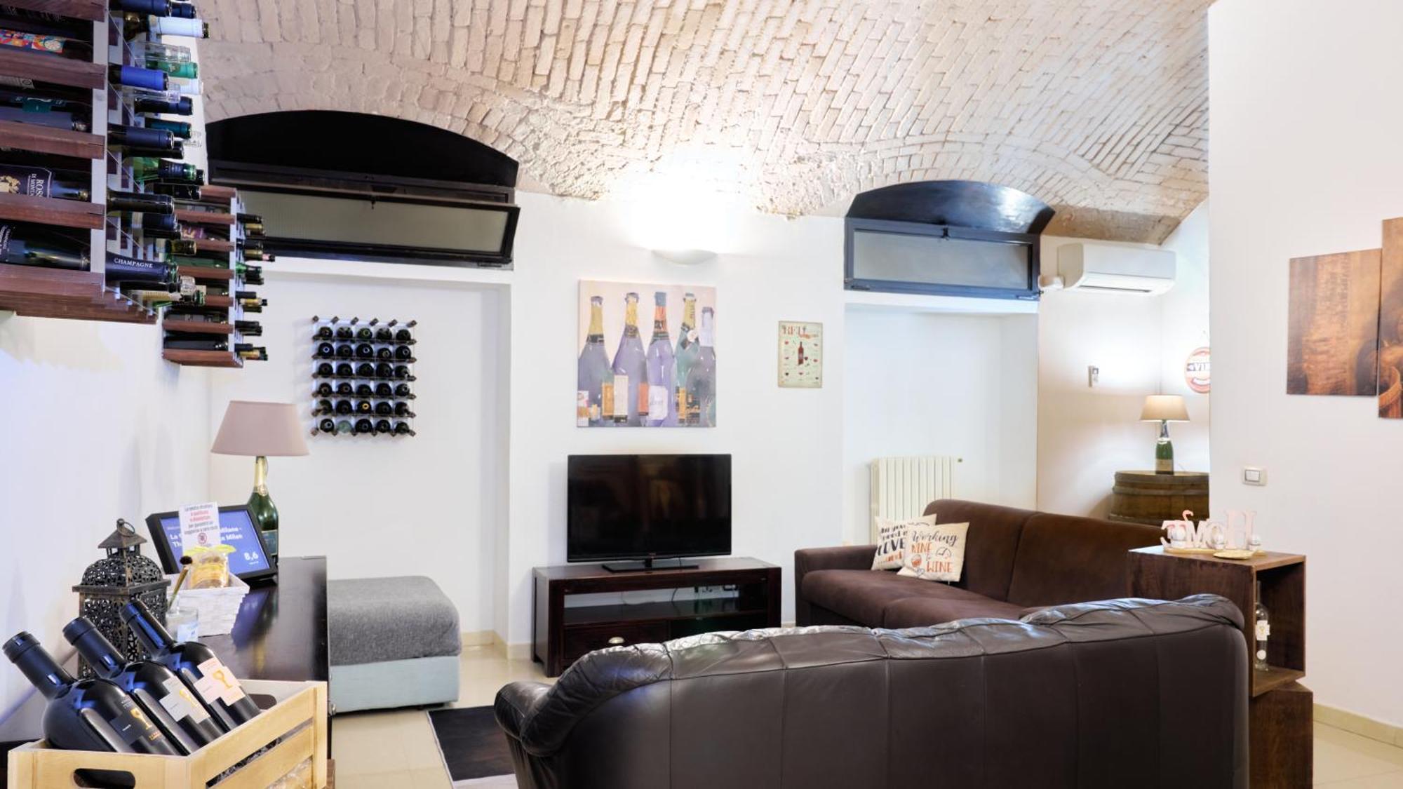 La Cantinetta Di Milano - The Wine Cave In Milan, Huge 110Sqm Apartment Next To Central Station Exteriör bild